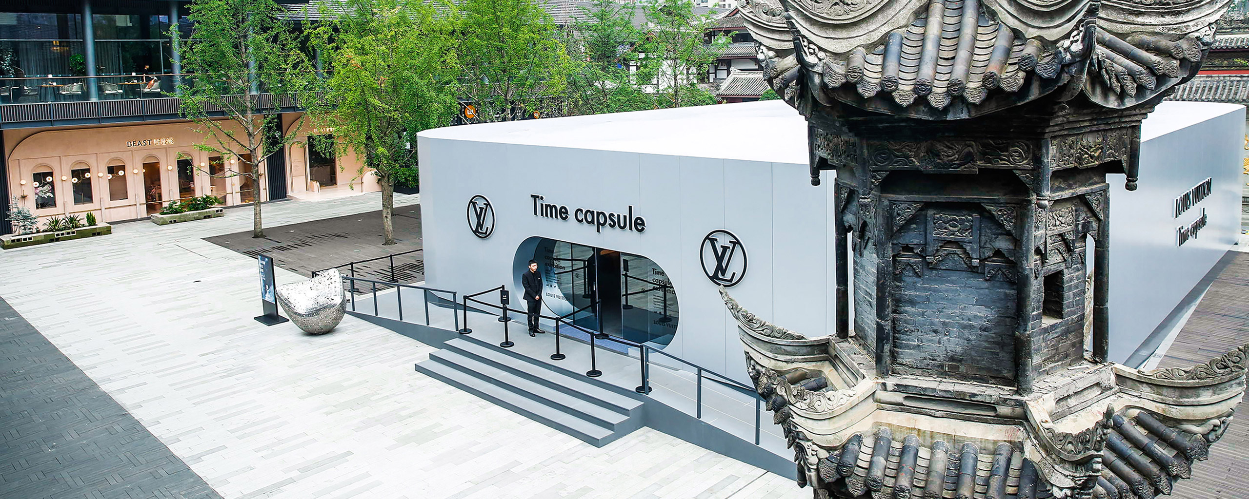 Louis Vuitton roadshow